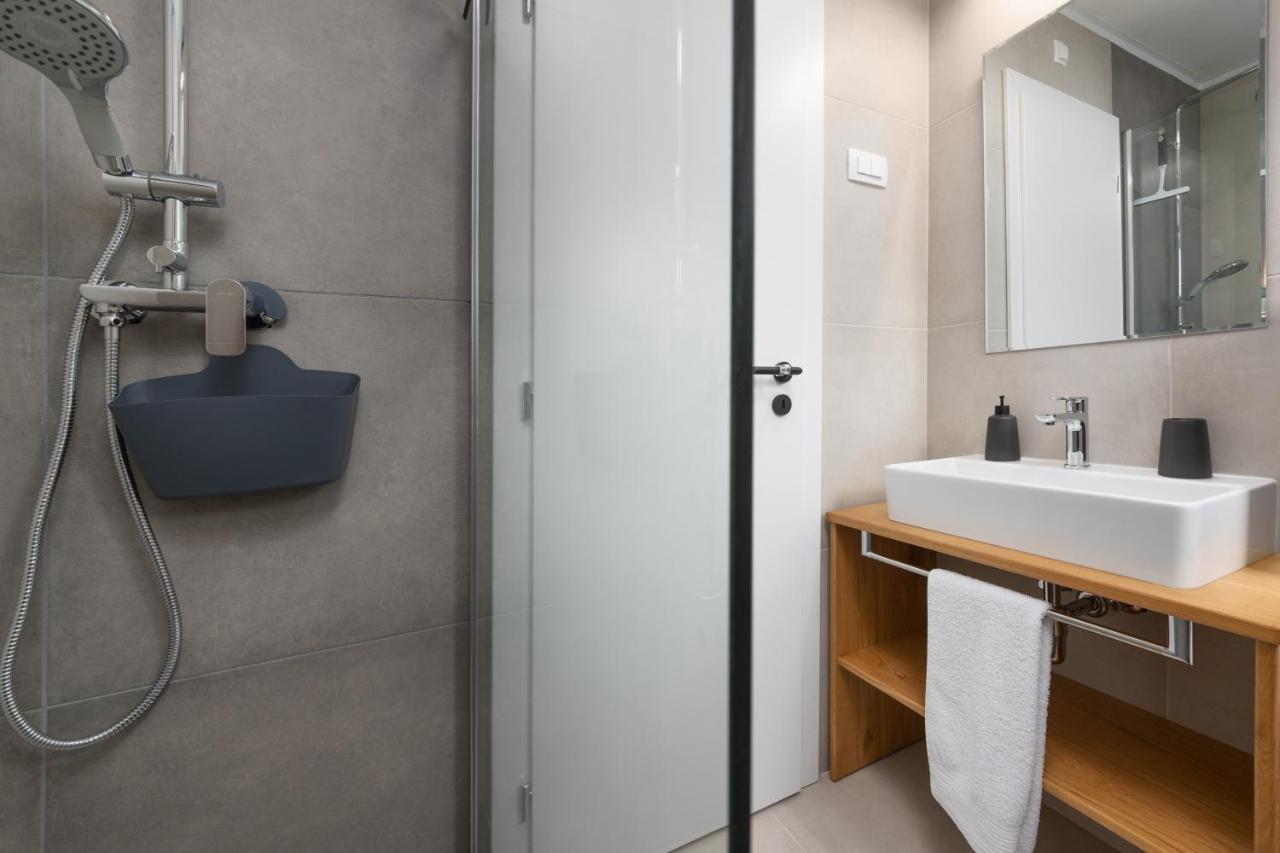Ampelea Apartment Ровинь Экстерьер фото