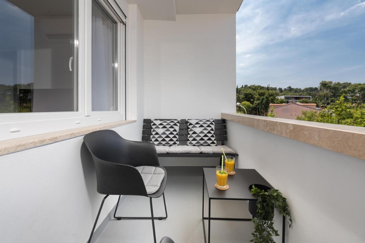 Ampelea Apartment Ровинь Экстерьер фото