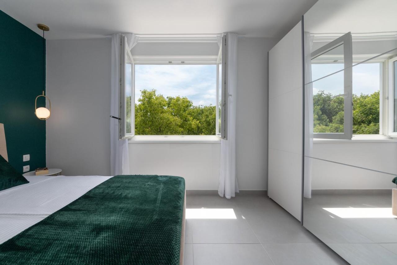 Ampelea Apartment Ровинь Экстерьер фото